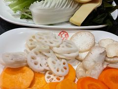 -鼎汇丰重庆老火锅(鞍顺园店)