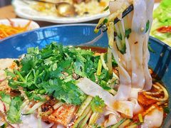-耶里夏丽·丝路国际·新疆餐厅(浦东区东方路店)