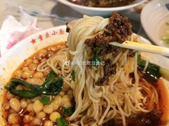 -重庆小面·抄手(解放碑好吃街店)