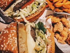 -The Habit Burger Grill 哈比特汉堡(爱琴海店)