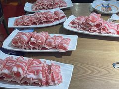 -尚品小土屋涮毛肚(李沧万达店)