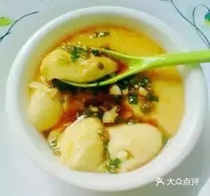 做法：1.鸡蛋加少许盐打散