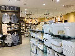 -MUJI无印良品(鑫嘉汇购物中心店)