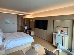 -全季酒店(重庆李子坝牛角沱地铁站店)