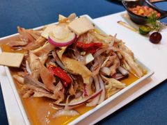 -伊带伊路新疆美食府(呼家楼店)