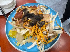 -菌之家·专业纯野生菌火锅·特色炒菌