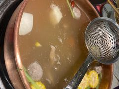 -牛村来人潮汕牛肉火锅(西单店)