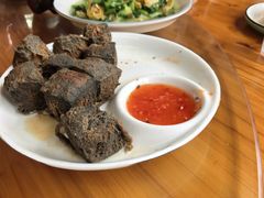 -芦茨金富饭庄·25年老字号·专做稻草鸡