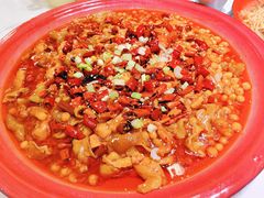 豌豆肥肠鸡-乔阿马·江南味·驴肉香(龙湖华泾天街店)