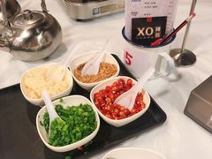 -鲜入围煮花胶鸡海鲜火锅