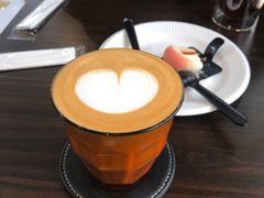 茶布奇诺-游心咖啡(青山滨江店)