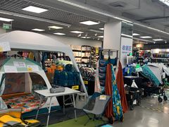 -迪卡侬(西三旗店)