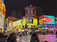 -黄兴南路步行商业街