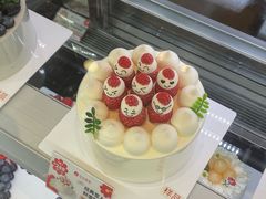 -花花卷卷·鲜食蛋糕(静安久光百货店)