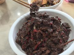 -红色湘菜馆(春风店)