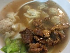 -叉叉纳里客栈(珠海情侣路唐家湾沙滩店)