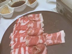 -红鼎豆捞·非遗鲍皇汤火锅(宝丰路店)