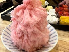 草莓绵绵冰-Ice Monster冰馆·CNN评选全球十大甜品(国贸商城店)