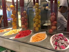 -圣丰索菲特·2 On 988 Café 自助餐厅