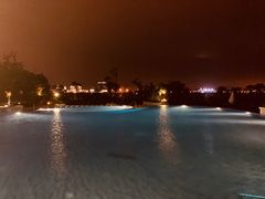 -上海滴水湖皇冠假日酒店