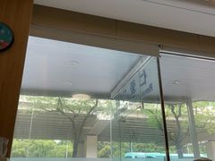 -上海仁爱医院口腔科 · 种植