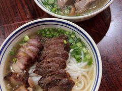 -香辉食馆(新兴路店)