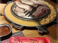 -青瓦炭韩潮烤肉(花园道店)