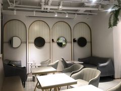 -Fridi Patisserie Cafe