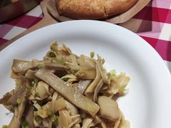 葱香菌菇拌脆笋-西贝莜面村(当代商城店)