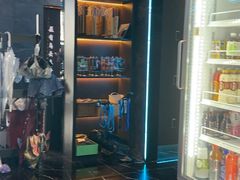 -屋有岛沉浸游戏旗舰店(中山公园店)