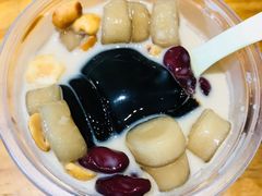 -八婆婆烧仙草(曾厝垵店)