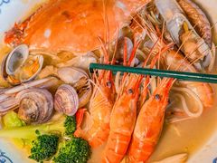 -霆记海鲜·只为这碗面(滨江店)