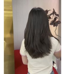 -川和潮人