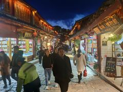 -小锅巴纳西餐厅