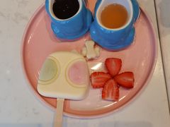 -水桶王国主题餐厅·聚会·生日派对·亲子活动·家庭套餐(亚龙湾希尔顿店)