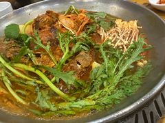 -喇喇排骨火锅·传统韩式脊骨汤(望京西园总店)
