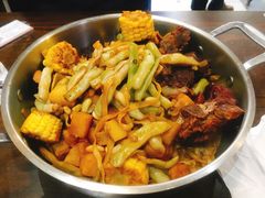 -内蒙焖面大盆骨餐馆(山大路店)