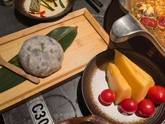 手打虾滑-湊湊火锅·茶憩(杭州湖滨银泰in77店)