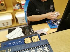 -漕河泾街道图书馆(漕河泾社区文化活动中心店)