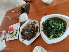 -俺家菜馆(百里峡店)