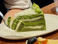 日本柚子酱佐抹茶白巧克力蛋糕-black rainbow coffee