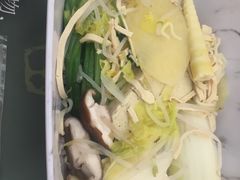 清汤锅底麻辣烫-许小树(国贸商城店)