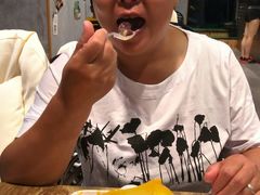 -杨小贤(东融国际影城店)