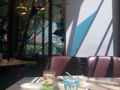 -港丽餐厅(高德置地店)