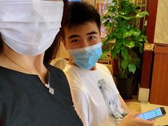 -万龙洲海鲜(大兴绿地缤纷城店)