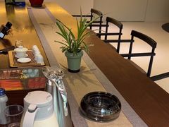 -华致酒行(沈砖公路店)