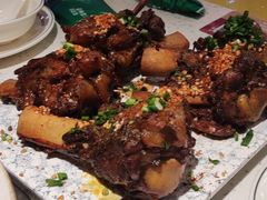 -三人行骨头王火锅(长寿店)