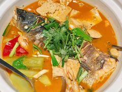 招牌鱼头泡饭-明丰小渔馆(明月路店)