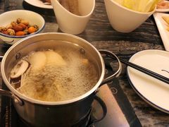 -云中捞高空旋转餐厅(商茂世纪广场店)