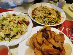 -吴记酱骨炖菜馆(西大直街店)